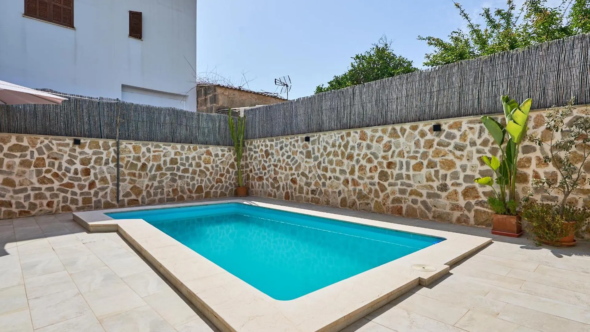 Peral Cas Concos Holiday home Spain