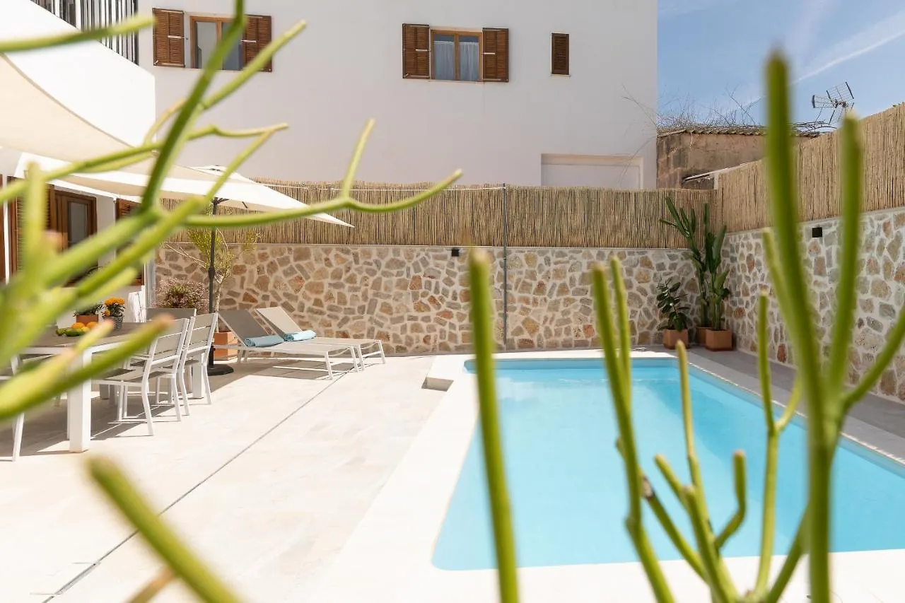 Peral Cas Concos Holiday home