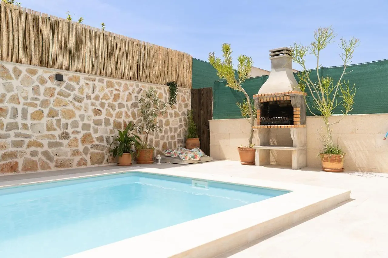 Peral Cas Concos Holiday home