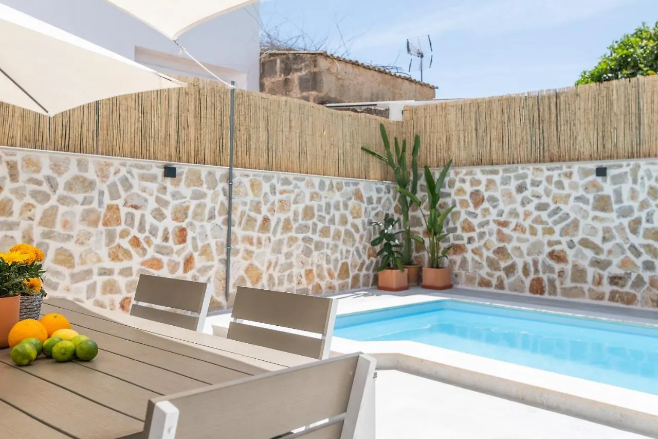 Peral Cas Concos Holiday home
