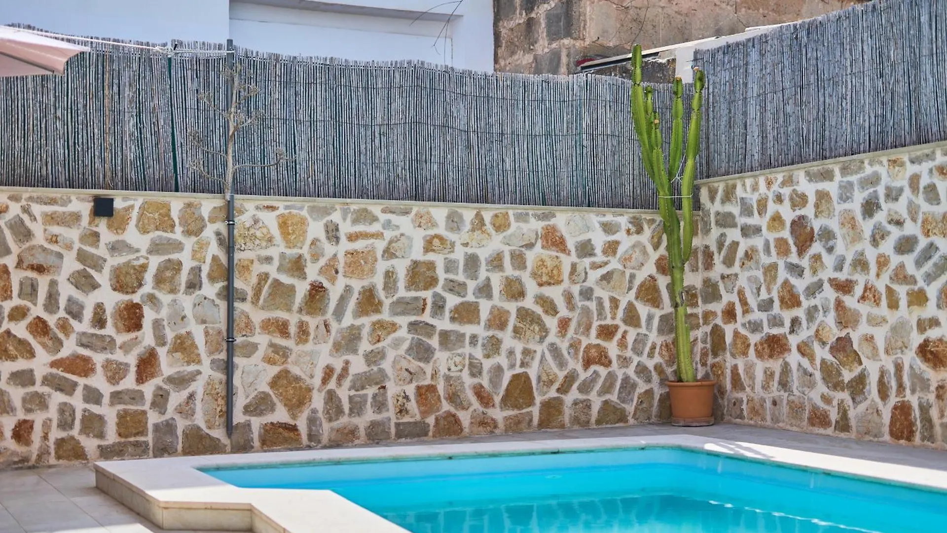 Peral Cas Concos Holiday home 0*,  Spain
